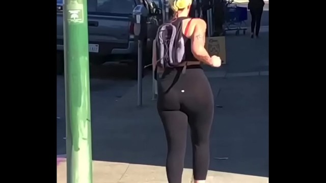 Sarrah Jiggly Leggings Public Jogging Voyeur Jogger Straight Hot